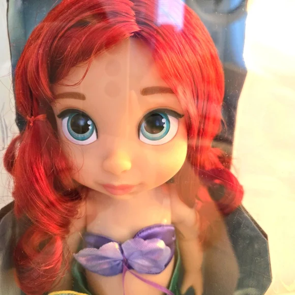 Disney's Animator's collection Ariel Doll 16" - Picture 2 of 3